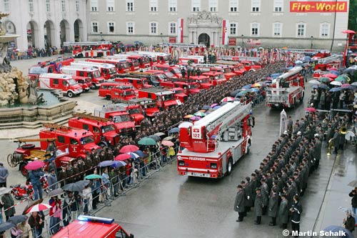 ... und Freiwillige Feuerwehr der ...