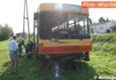 Pkw-Lenkerin prallte gegen Postbus