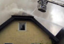 Dachgeschoß stand in Vollbrand
