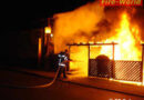 Müllsammelinsel stand in Vollbrand