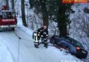 Nö: Pkw drohte bei Eggenburg in Bachbett abzurutschen