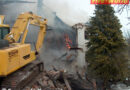 Tirol: Unbewohntes Bauernhaus in Vollbrand