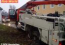 Nö: Bergung einer hängen gebliebenen Betonpumpe