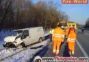 Nö: Verkehrsunfall mit Firmentransporter bei Utzenlaa