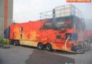 Nö: 279 Männer und Frauen im Brandcontainer