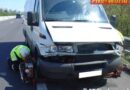 Nö: Transporterbergung auf der A4 bei Fischamend