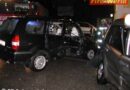 Oö: Nach Aquaplaning drei parkende Autos gerammt