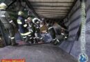 Sbg: Sattelzug bei Mittersill 50m abgestürzt!