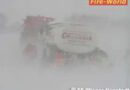 Nö: Tankwagenbergung im Wintersturm in Würflach