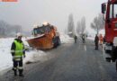 Nö: Unterstützung bei einer LKW Bergung in Maria Ellend