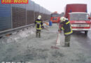 Nö: Schadstoffeinsatz nach Gebrechen an Lkw bei St. Valentin