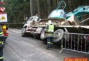Oö: Lkw-Bergung durch die FF Vöcklabruck