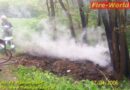 Nö: Abfallhaufen in Wampersdorf in Brand