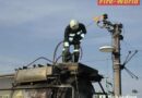 Oö: Brand eines mit Gefahrgut beladenen Eisenbahnwaggons in Schärding