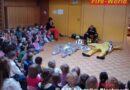 Nö: Betriebsfeuerwehr Schoeller Bleckmann im Kindergarten zu Gast