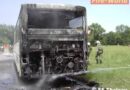 Oö: Brand eines Autobusses in Mondsee