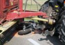 Stmk: Motorrad prallte gegen Traktor