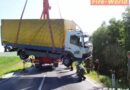 Oö: Lkw-Bergung nach Verkehrsunfall bei Lohnsburg