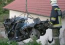 Nö: Gegen Baum und Haus geschleudert – 18-Jähriger getötet
