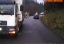 Oö: Pkw touchierte in Hartkirchen entgegenkommenden Lkw