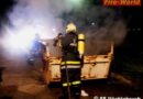 Oö: Feuer im Container in Vöcklabruck