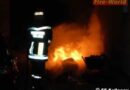 Nö: Müllbrand neben Haus in Sollenau