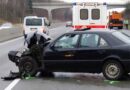 Nö: Mit Pkw auf Westautobahn auf Kranwagen aufgefahren