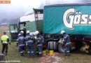 Stmk: Dieseltank eines Bier-Sattelschleppers schlug leck
