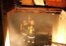 Sbg: Brand einer Lagerhalle in Neumarkt am Wallersee