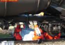 Oö: Dieselaustritt aus beschädigtem Eisenbahnwaggon in Gmunden