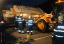 Oö: Einsatz nach verrutschter Lkw-Ladung in Bad Ischl