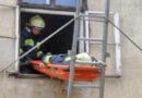 Nö: Übung mit einer Schleifkorbtrage in Payerbach