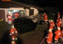Sbg: Pkw durschlägt Garagenwand in Bruck a.d. Glocknerstraße