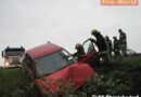 Nö: Aus Kreisverkehr geschleudert und gegen Baum geprallt