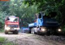 Bgld: Schwertransporter im Wald auf Abwegen