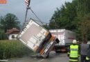 Oö: Fleischtransporterunfall in Nußbach