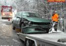 Sbg: Unfall auf Schneefahrbahn in Großgmain
