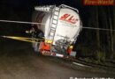 Oö: Satttelzug-Bergung in Megggenhofen -> Navi führte in die „Botanik“