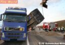 Nö: Pkw-Bergung und Schotter-Lkw-Unfall in Schwechat