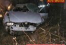 Oö: Mit Auto in Hartkirchen gegen Baumstamm geprallt