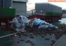 Oö: Lkw verlor Ladung nach technischem Defekt in Kremsmünster