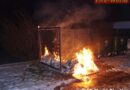 Nö: Müllbehälterbrand in der Feldgasse in Markt Piesting