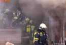 Nö: Zweistöckiges Gartenhaus in Amstetten in Flammen -> 5 AS-Trupps im Einsatz