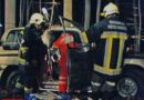 Nö: Menschenrettung nach Verkehrsunfall in Weidlingbach