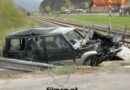 Nö: Jeep in Gleissenfeld von Zug gerammt – Lenkerin nur leicht verletzt