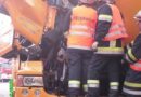 Oö: Im Lkw eingeklemmte Person -> Unfall A 25 bei Wels