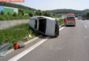 Nö: Menschenrettung auf der A21-> Pkw überschlug sich