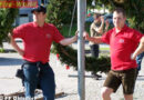 Oö: Traditionelles Maibaumaufstellen mit Unterstützung der FF Ohlsdorf