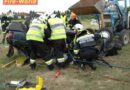 Nö: Techn. Übung mit mehreren eingeklemmten Personen in Haslau/Donau