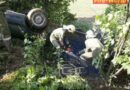 Stmk: Pkw-Überschlag auf regennasser Fahrbahn in Mitterdorf